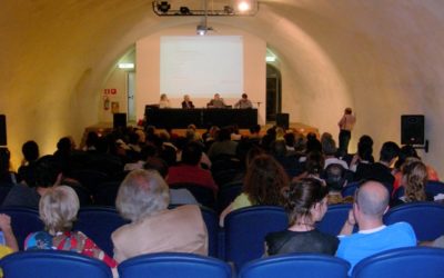 Dibattito pubblico, inizio in salita