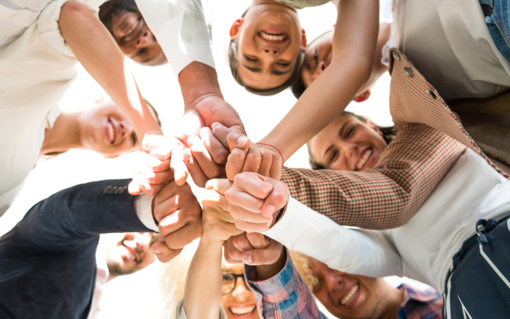 World Happiness Report 2025: la felicità è nelle altre persone